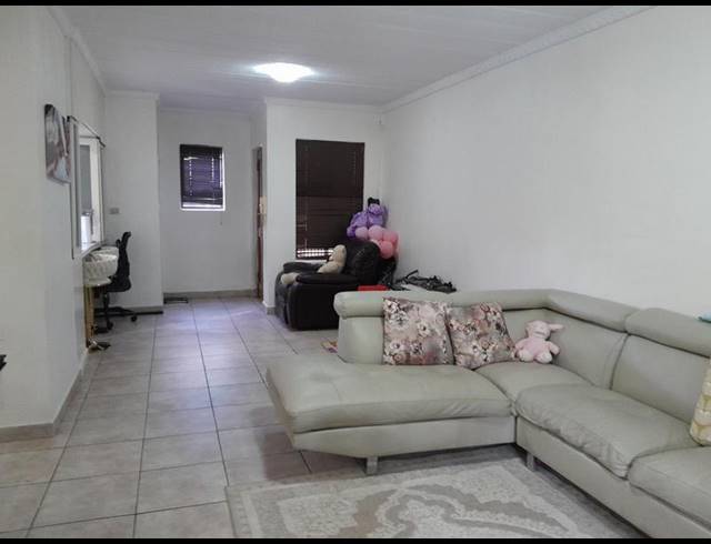 2 BEDROOM APARTMENT FOR SALE IN BEDFORD GARDENS